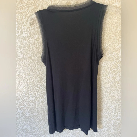 Like New Chicos tank - Picture 4 of 7